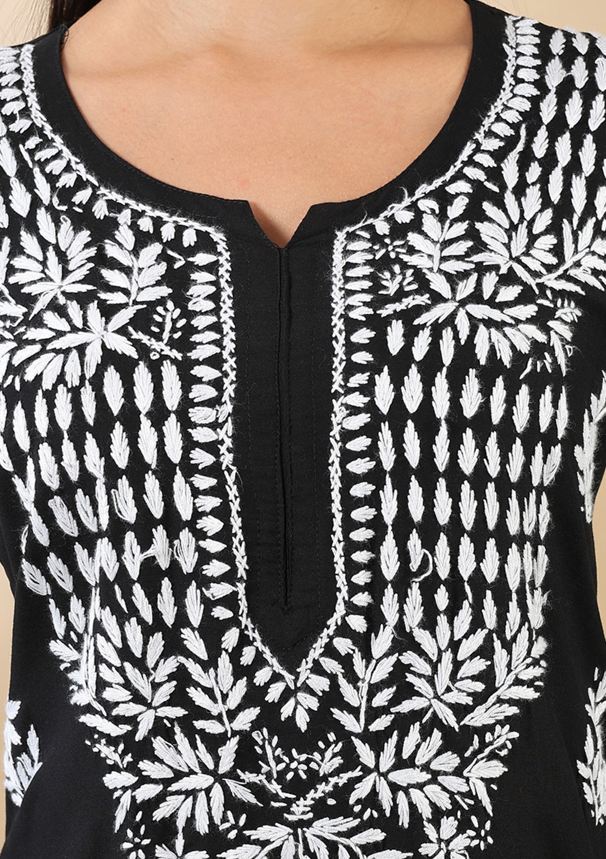 RC Phulkari Lehar Kurti - Image 16